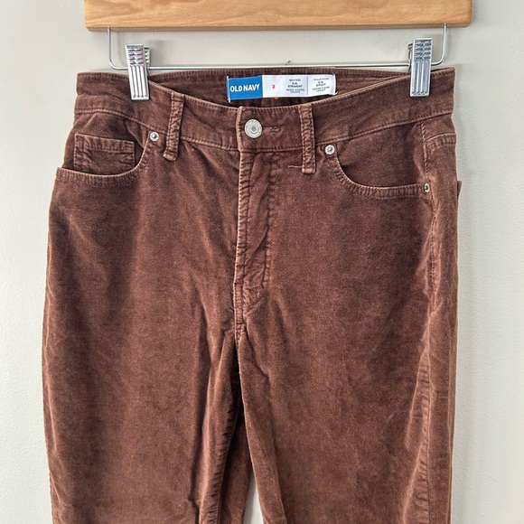 Old Navy High Waisted Brown O.G. Straight Leg Corduroy Pants - Picture 4 of 5